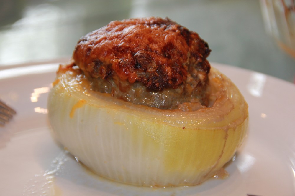 Gefüllte Gemüsezwiebel