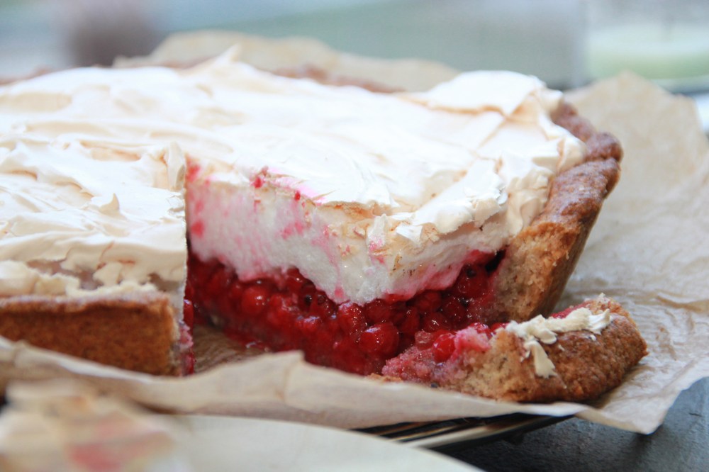 Johannisbeer Haselnuss Baiser (11)